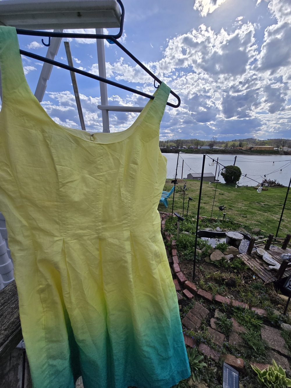 Nine West Yellow to Teal Ombre Midi Dress